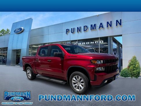 Used 2021 Chevrolet Silverado 1500 Custom w/ LPO, Dark Essentials Package AWD/4WD image 1