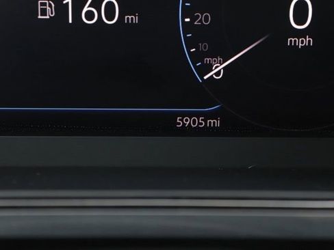 Used 2024 Volkswagen Taos SEL image 31