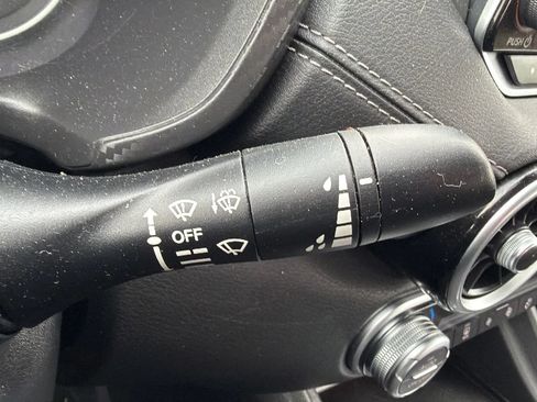 Used 2021 Nissan Sentra SV FWD image 13