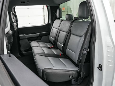 New 2026 Ford F250 XLT image 19