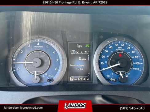 Used 2020 Toyota Sienna XLE Premium FWD image 32