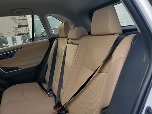 New 2025 Toyota RAV4 LE image 12