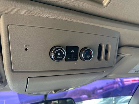 Used 2011 Nissan Armada Platinum AWD/4WD image 12