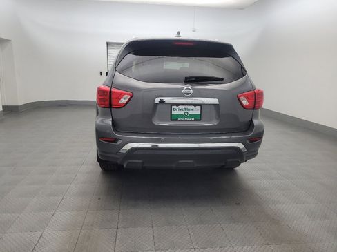 Used 2019 Nissan Pathfinder S image 6