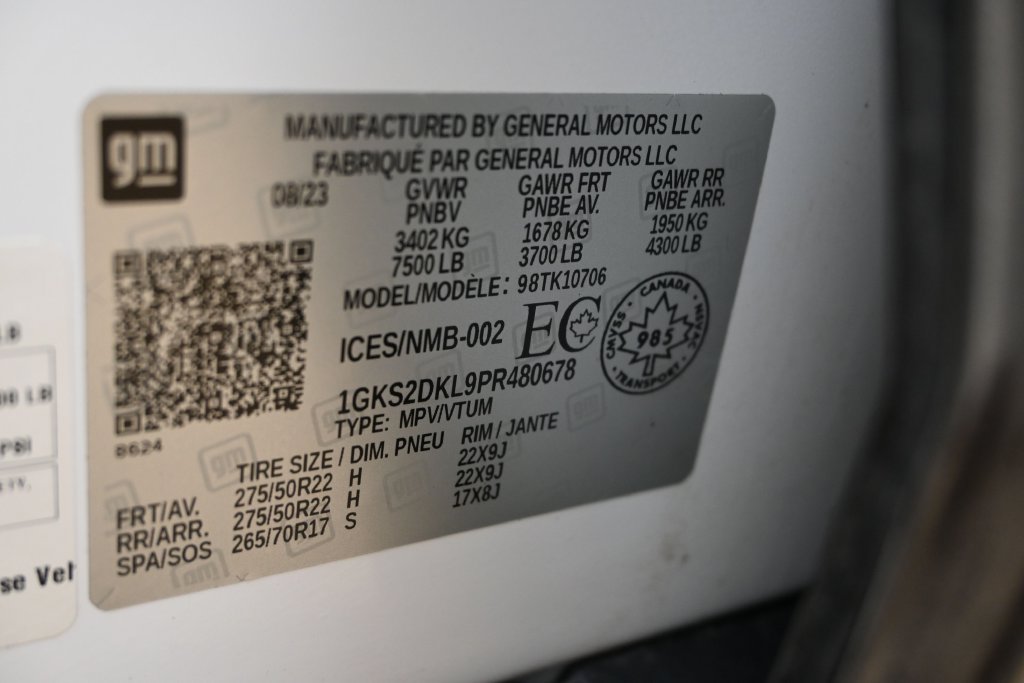 Used 2023 GMC Yukon Denali w/ Denali Reserve Package AWD/4WD image 36