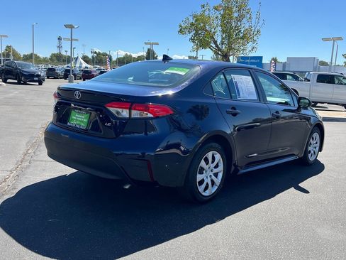 Used 2023 Toyota Corolla LE image 6