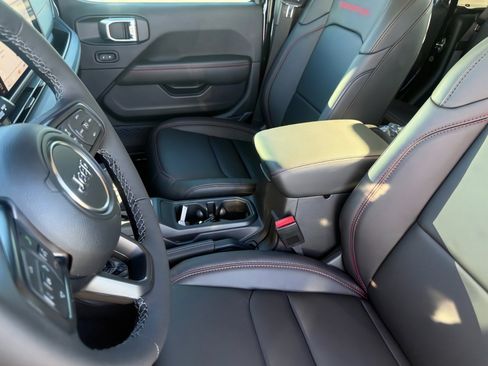 New 2026 Jeep Gladiator Rubicon image 15