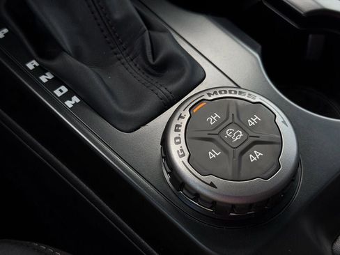 New 2025 Ford Bronco Big Bend w/ Black Diamond Package image 35