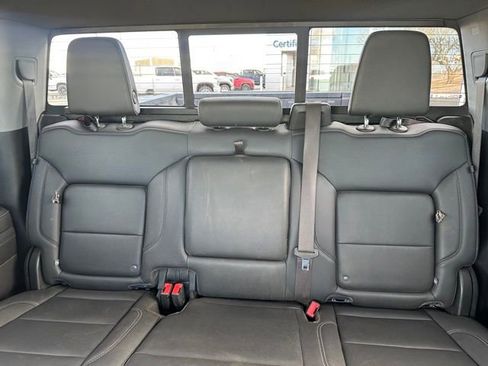 Used 2024 GMC Sierra 1500 SLT w/ SLT Premium Plus Package AWD/4WD image 29
