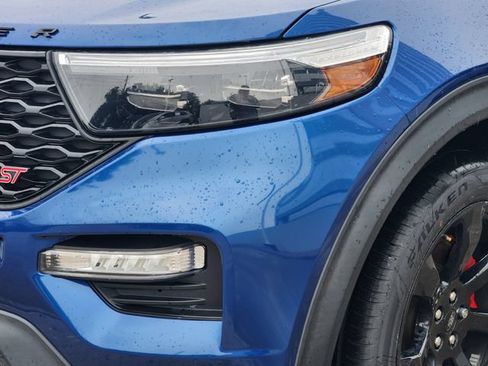 Used 2023 Ford Explorer ST w/ Equipment Group 401A AWD/4WD image 9