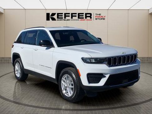 New 2025 Jeep Grand Cherokee Laredo X image 7