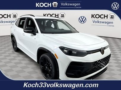 New 2025 Volkswagen Tiguan SE R-Line