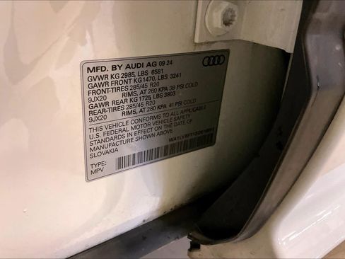 Used 2025 Audi Q7 3.0T Premium Plus AWD/4WD image 32