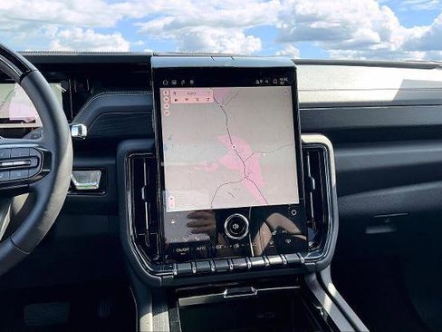 New 2026 GMC Yukon AT4 Ultimate image 7