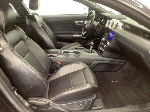 Used 2021 Ford Mustang Premium RWD image 22