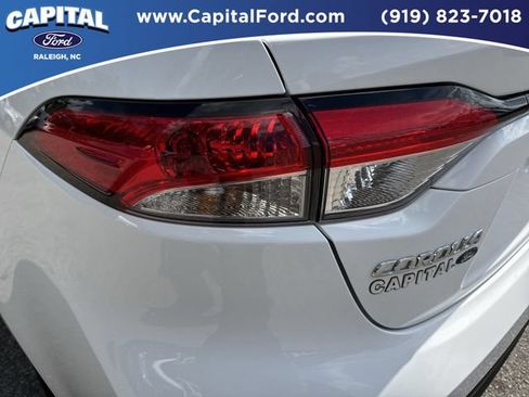 Used 2024 Toyota Corolla LE FWD image 15