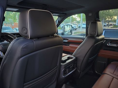 New 2026 GMC Sierra 2500 Denali Ultimate w/ Max Trailering Package image 14