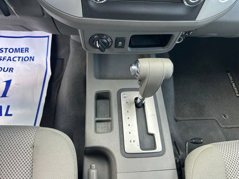 Used 2019 Nissan Frontier SV AWD/4WD image 16