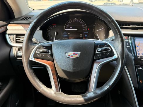 Used 2019 Cadillac XTS Luxury FWD image 16