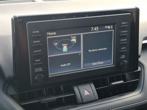 Used 2019 Toyota RAV4 LE AWD/4WD image 9