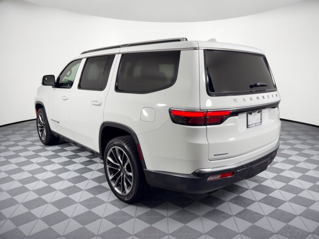 Used 2022 Jeep Wagoneer Series III w/ Premium Group I AWD/4WD image 3