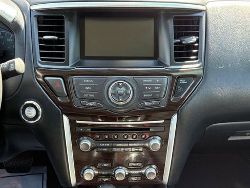 Used 2013 Nissan Pathfinder SL w/ SL Premium Pkg AWD/4WD image 23