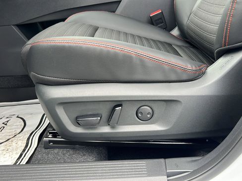 New 2026 Nissan Rogue SV image 27