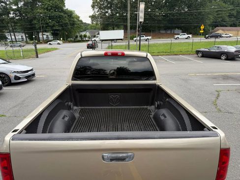 Used 2004 Dodge Ram 1500 Truck SLT w/ Quad Cab Value Group RWD image 40