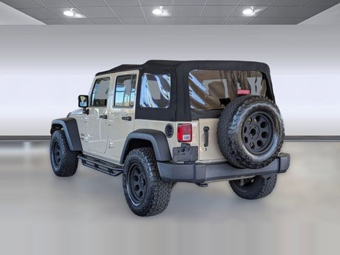Used 2016 Jeep Wrangler Unlimited Sport image 3