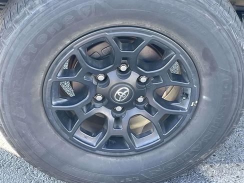 Used 2022 Toyota Tacoma SR5 image 13