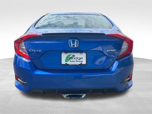 Used 2019 Honda Civic Sport image 6