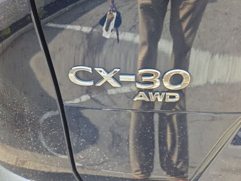 Used 2023 MAZDA CX-30 AWD 2.5 S w/ Premium Package image 9