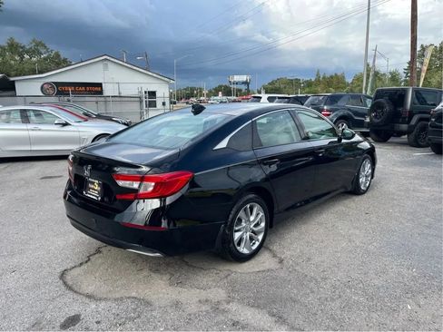 Used 2018 Honda Accord LX image 3