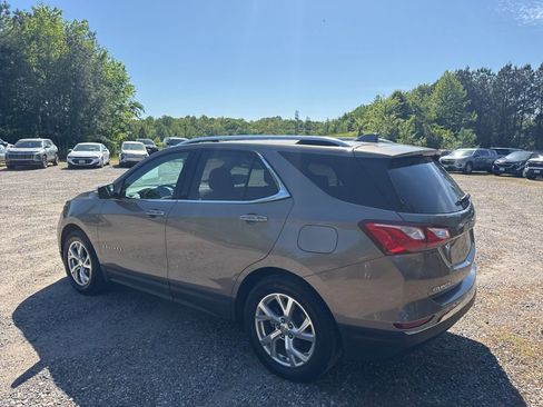 Used 2018 Chevrolet Equinox Premier FWD image 5
