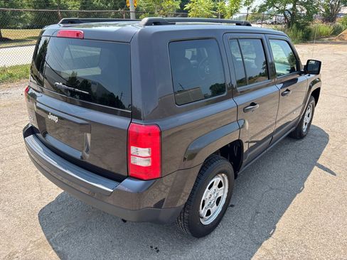 Used 2014 Jeep Patriot Sport w/ Power Value Group AWD/4WD image 3