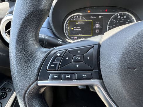 Used 2023 Nissan Versa SV FWD image 23