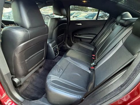 Used 2017 Dodge Charger SXT w/ AWD Plus Group image 26