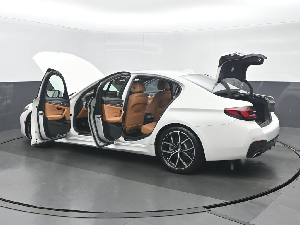 Used 2023 BMW 530i xDrive w/ M Sport Package AWD/4WD image 42