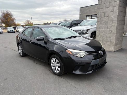 Used 2014 Toyota Corolla LE image 4