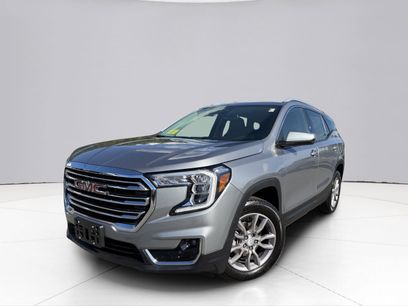 Used 2024 GMC Terrain SLT w/ LPO, Floor Liner Package