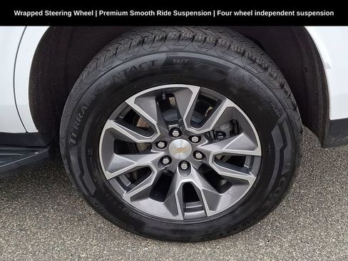 Used 2023 Chevrolet Tahoe LT w/ LT Signature Plus Package AWD/4WD image 14