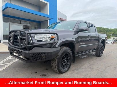 Used 2022 Toyota Tacoma SR5 w/ Technology Package
