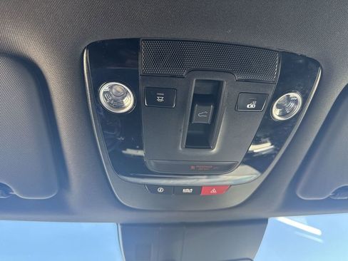 Used 2023 Kia Sportage X-Line w/ X-Line Premium Package image 19