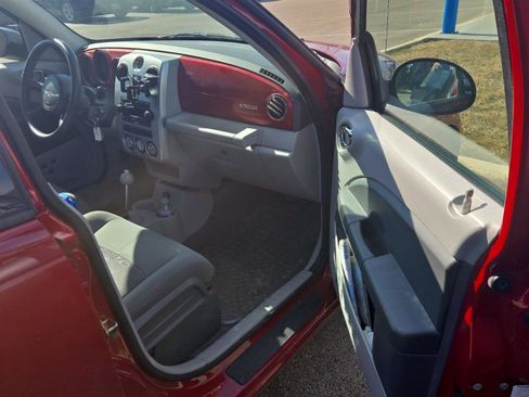 Used 2006 Chrysler PT Cruiser Touring image 14