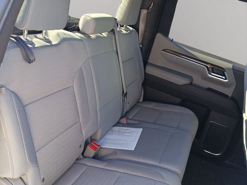 Certified 2025 Chevrolet Silverado 1500 LT image 29