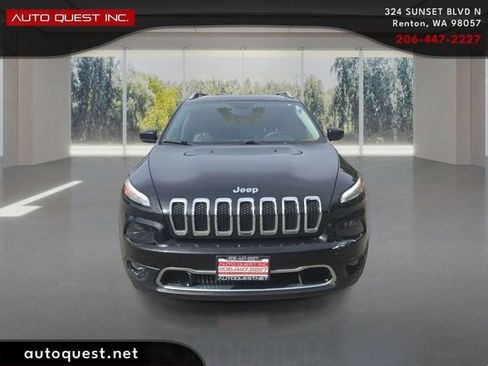 Used 2017 Jeep Cherokee Latitude w/ Comfort & Sound Group AWD/4WD image 2