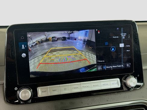 Used 2023 Hyundai Kona SEL image 19