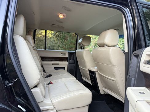 Used 2017 Ford Flex Limited image 23