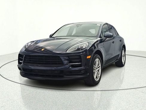 Used 2020 Porsche Macan AWD/4WD image 2
