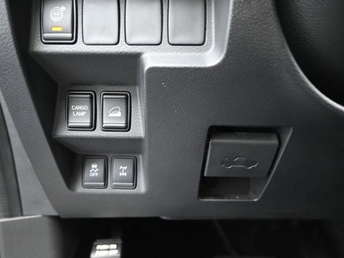 Used 2023 Nissan Frontier PRO-4X w/ Technology Package image 33